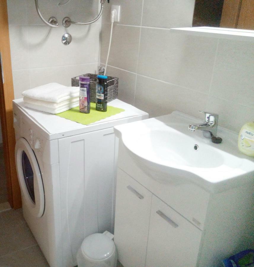 Appartamento Pavlic 2 Omiš Esterno foto