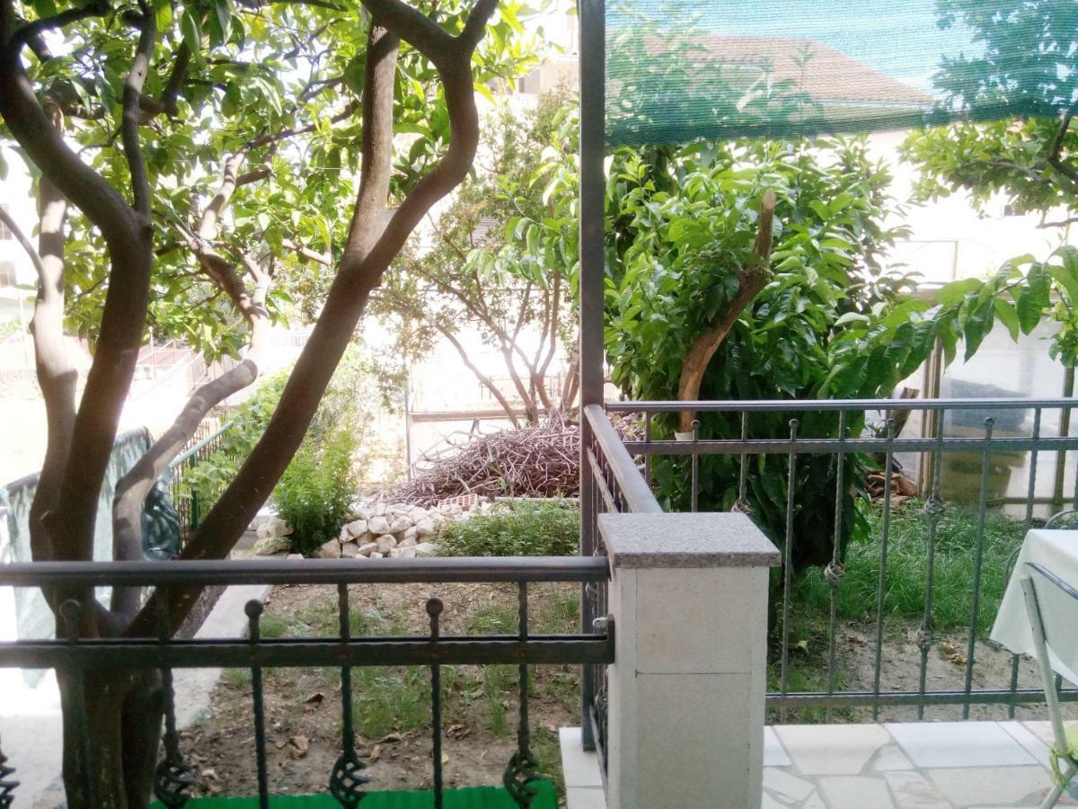 Appartamento Pavlic 2 Omiš Esterno foto