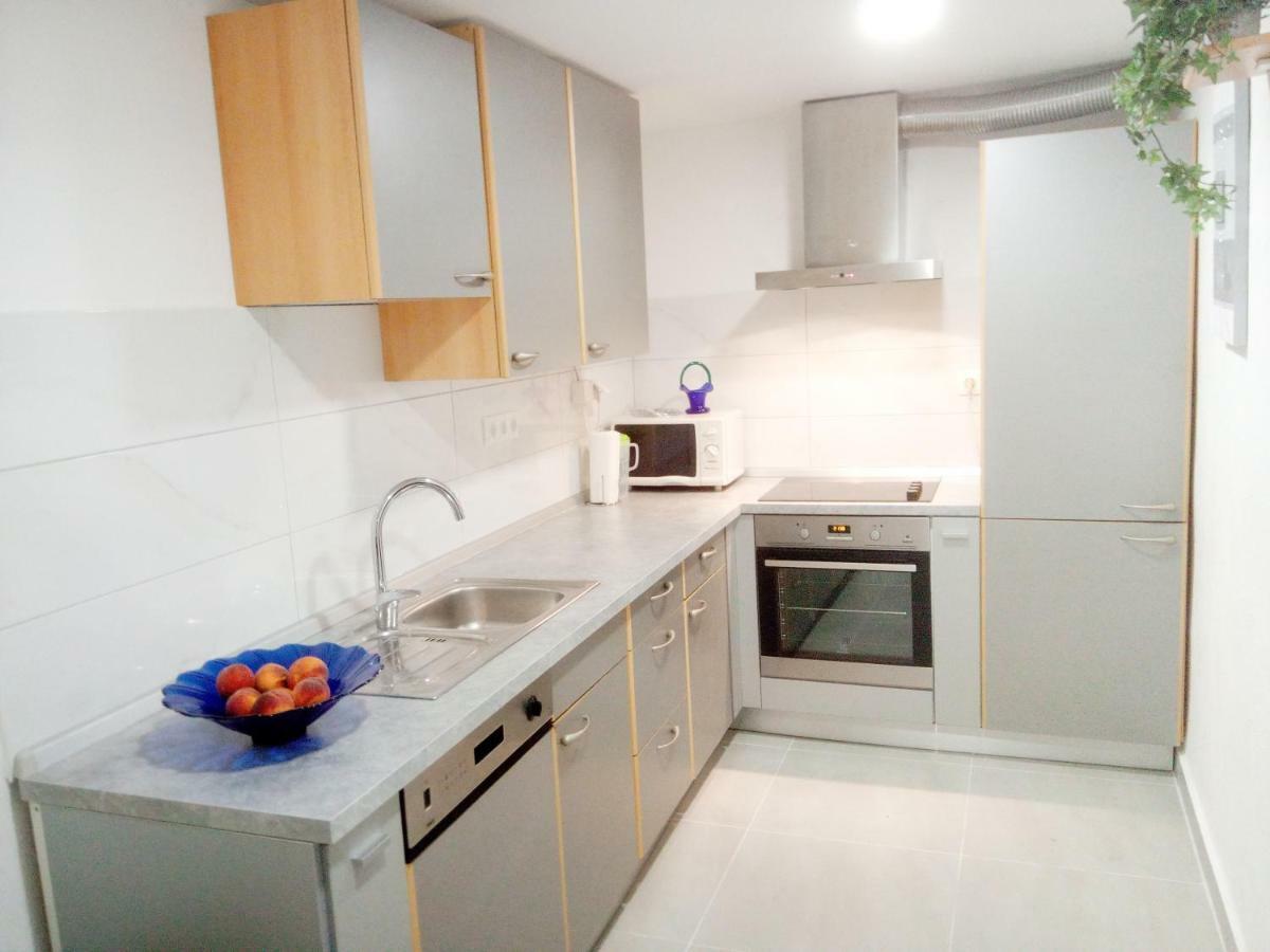 Appartamento Pavlic 2 Omiš Esterno foto